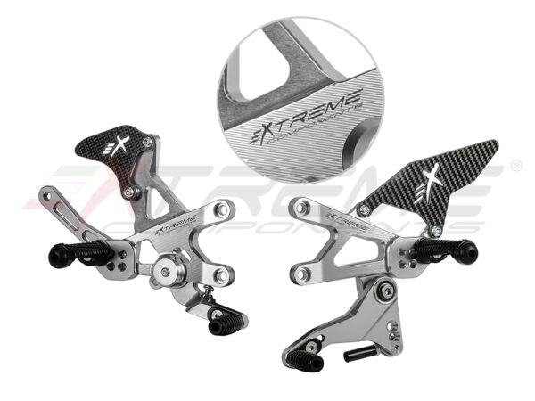 GP EVO rear sets kit for Aprilia RSV4/ RF / 1100 Factory / Tuono V4 / Tuono V4 1100 Factory (2009/2016) (standard shifting) with carbon fiber heel guard (silver)