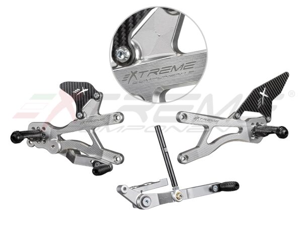 GP EVO rear sets kit for Yamaha R6 (2006/2024) (standard and reverse shifting) with carbon fiber heel guard (silver)